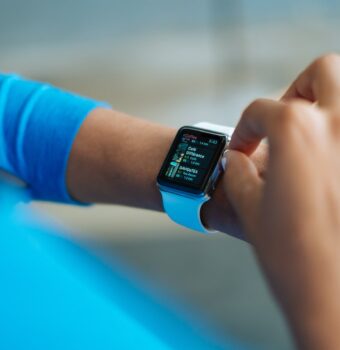 Smartwatch-ul: ce este și la ce îți folosește