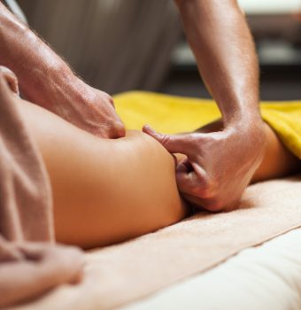 Cum poate masajul anti celulitic transforma aspectul pielii tale
