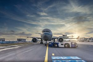 Bilete de avion ieftine: când este cel mai bine să le cumperi